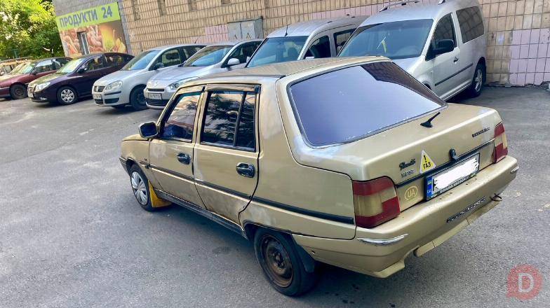 Компактний легковий автомобіль "Славута" Киев - изображение 1