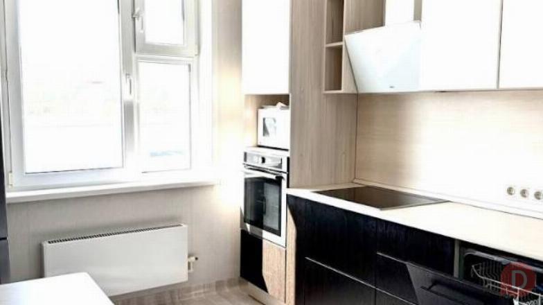 1-комнатная квартира, 40.6 м², 10/10 эт. Красноярск - изображение 1
