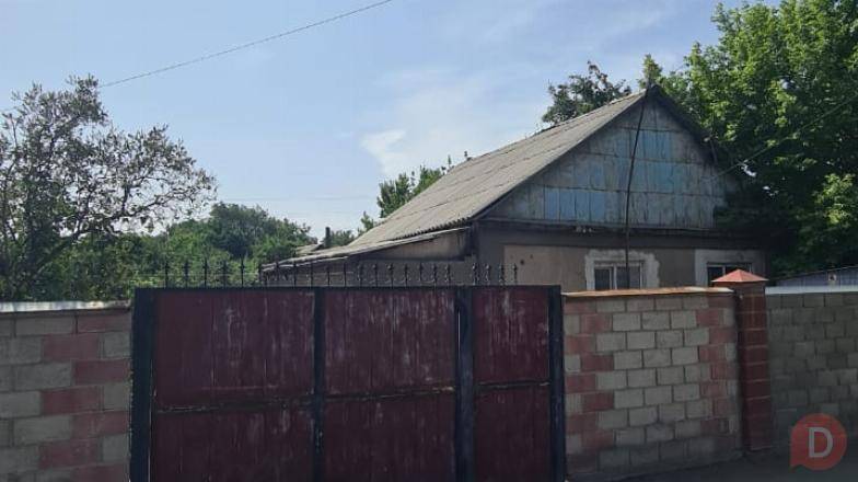 Продаю дом 6 соток Жибек Жолу/Фучика Bishkek - изображение 1
