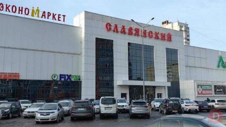 Сдаётся помещение в ТК «Славянский», 23.2 кв.м Красноярск - изображение 1