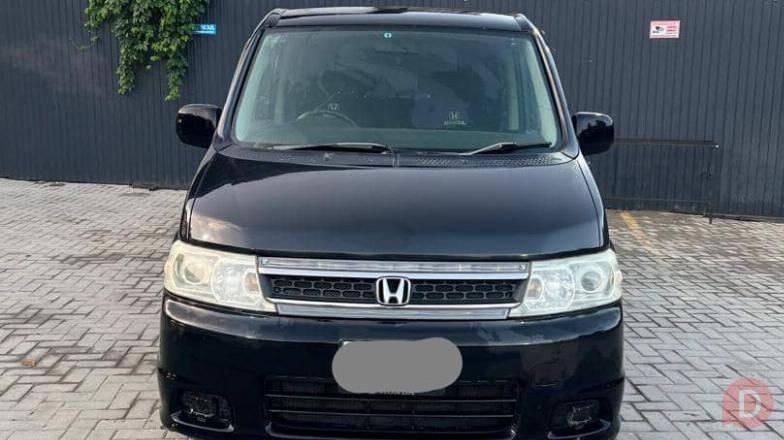 Продаю Honda Stepwgn спада 2003г. Бишкек - изображение 1