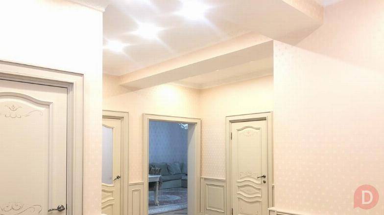 Продаю 3х комнатную квартиру в центре города, район: Вефа Бишкек - изображение 1