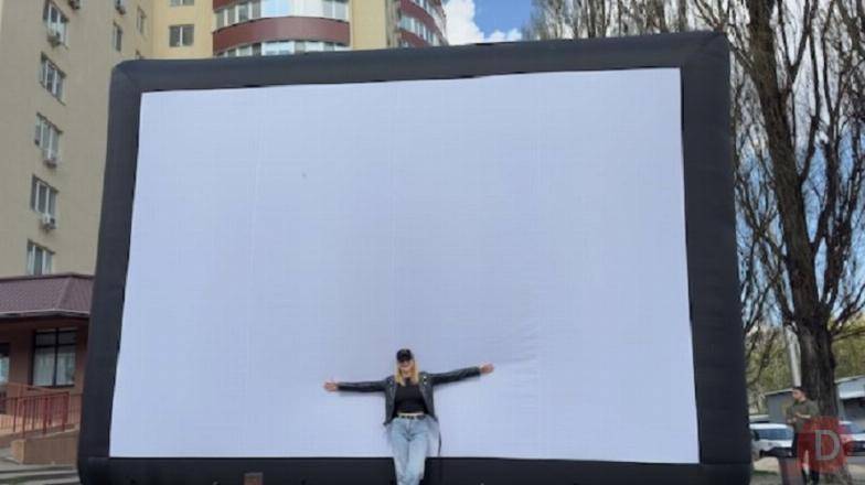 Экран надувной для уличного кинотеатра Киев - изображение 1