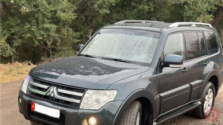 Продаю Mitsubishi Pajero Bishkek - изображение 1