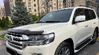 Продаю Toyota Land Cruiser 200. Год 2017 - 2018 гг.