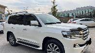 Продаю Toyota Land Cruiser 200. Год 2017 - 2018 гг.