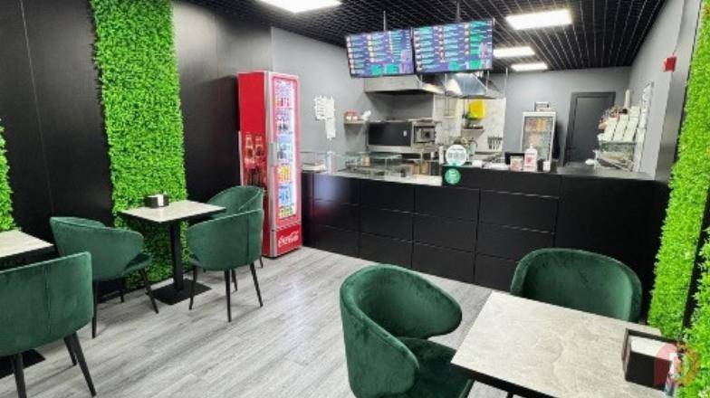 Готовий бізнес в ЖК Міністерський— фастфуд: шаурма, бургери, піца Киев - изображение 1