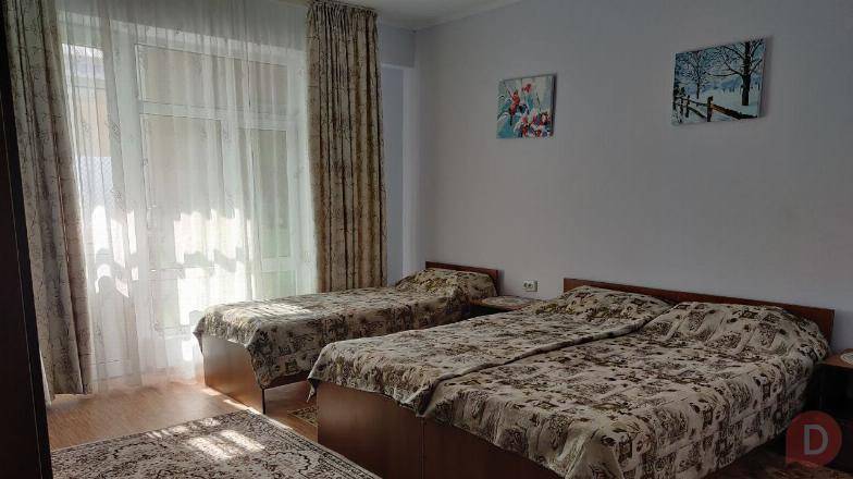 Сдаются 3-местные номера, Чолпон-Ата, ЦО "Келечек", б/п Bishkek - изображение 1