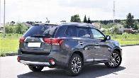 Продам автомобиль MITSUBISHI OUTLANDER 2015 г.в.
