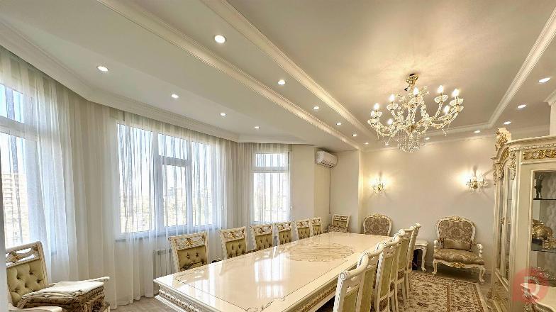 Продам! 4 кв. 132м2. 3 мкр. 7/8, Элит.239т.$, Квартира с продуманной п Бишкек - изображение 1