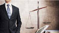Услуги политических юристов и адвокатов. Защита прав должностных лиц