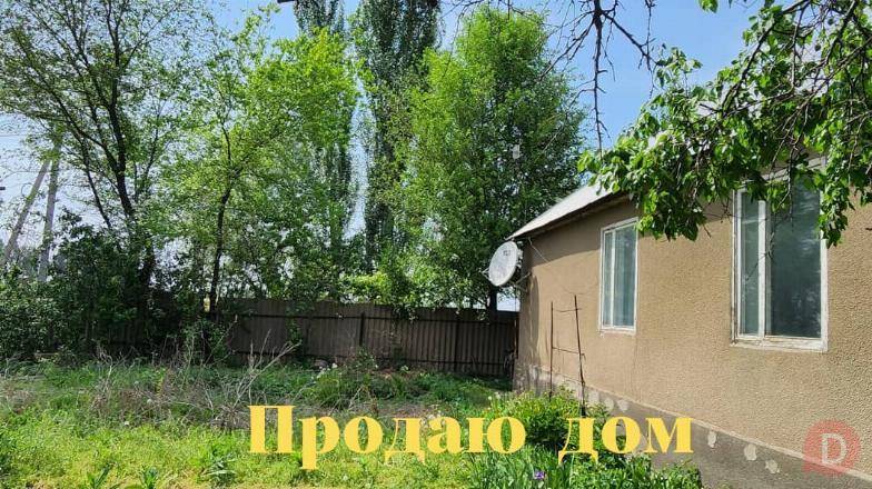 Продаю жилой дом - участок 7соток, угловой , 77м2, с. Фрунзе Бишкек - изображение 1