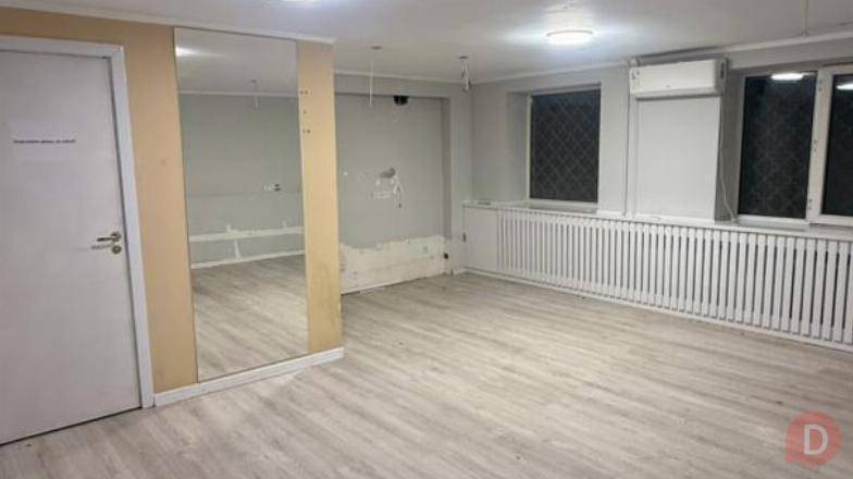 Сдаю помещение под офис, бизнес/торговый отдел/магазин одежды или ... Bishkek - изображение 1