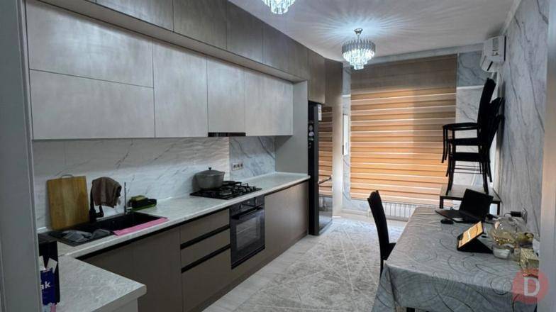 1 комнатная квартира с МЕБЕЛЬЮ и СВЕЖИМ РЕМОНТОМ! Кызыл Аскер! Bishkek - изображение 1