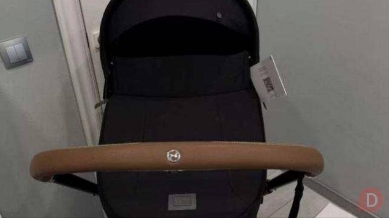 Отдаём бесплатно! Коляска Cybex Priam 3 в 1 St. Petersburg - изображение 1