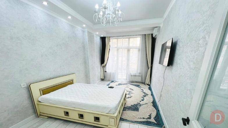 Сдаётся 1 комнатная элитка жк Английский квартал в районе Магистраль Bishkek - изображение 1