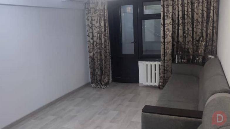 Сдаю 2 комн квартиру в самом центре города магазин Военторг Киевская Bishkek - изображение 1