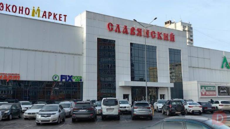 Сдаётся помещение в ТК «Славянский», 31,5 м кв Красноярск - изображение 1