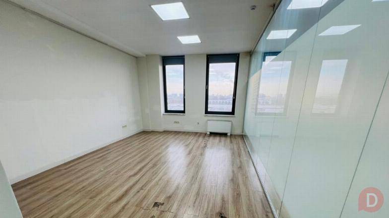 Сдаётся офис премиум-класса в центре (225 кв.м.) БЦ Орион-2 Бишкек - изображение 1