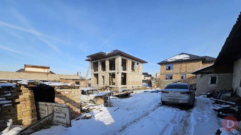 Срочно продаю участок с времянкой в Арча Бешик улица Алтымышева 9! Уча Bishkek - изображение 1