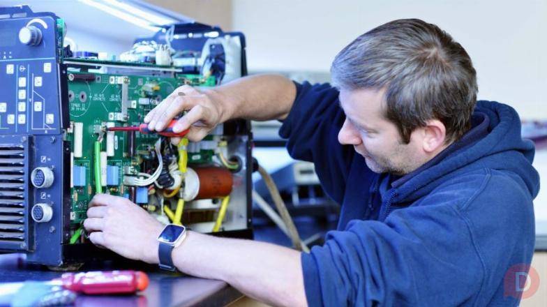 Вакансия: Мастер по ремонту электроники Moscow - изображение 1