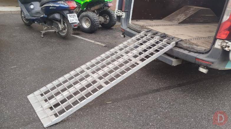 Трап алюминиевый ГКА 200.50.4/2 St. Petersburg - изображение 1