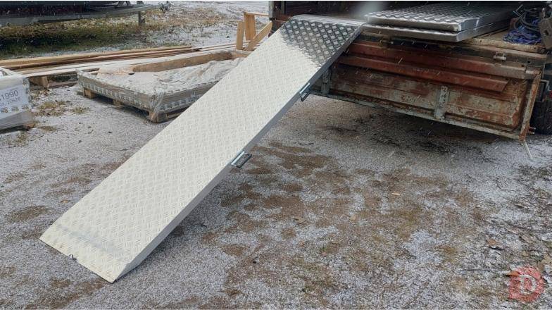 Мост погрузочный от производителя Крым - изображение 1