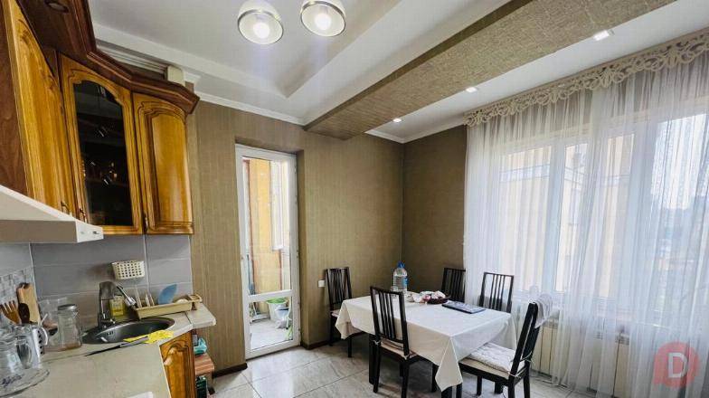 Сдаётся 2х комнатная элитка возле парка Адинай, посольство Казахстана Bishkek - изображение 1