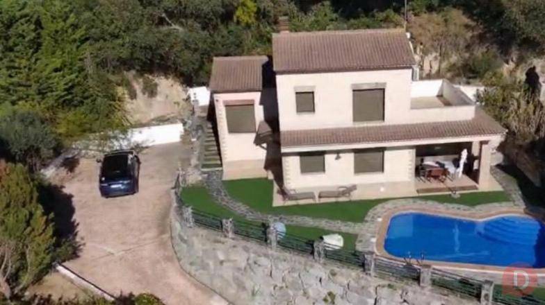 Эксклюзивная вилла на побережье Испании с панорамным видом на море. Astana - изображение 1