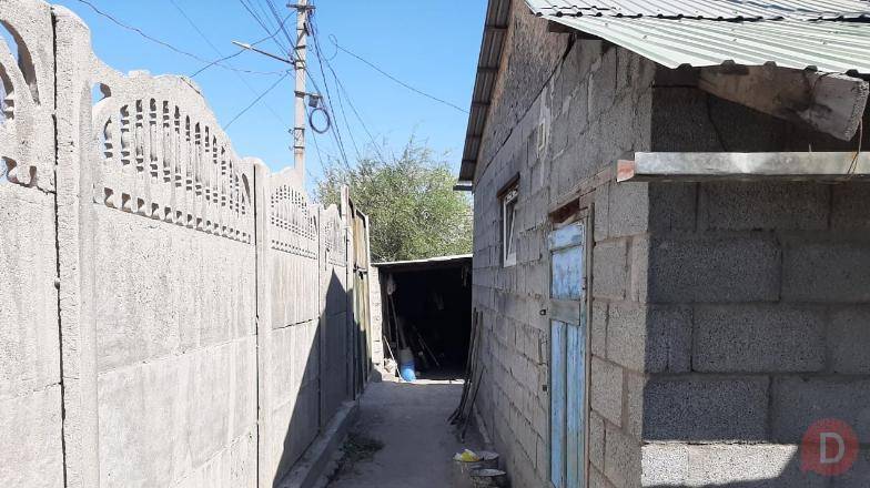 Продаю дом, в районе Пишпека, по ул. Крылова Bishkek - изображение 1