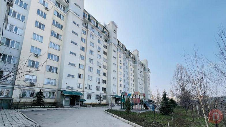 1-комнатная квартира от «Бишкек Курулуш», 11 микрорайон ул. Нуркамала/ Bishkek - изображение 1