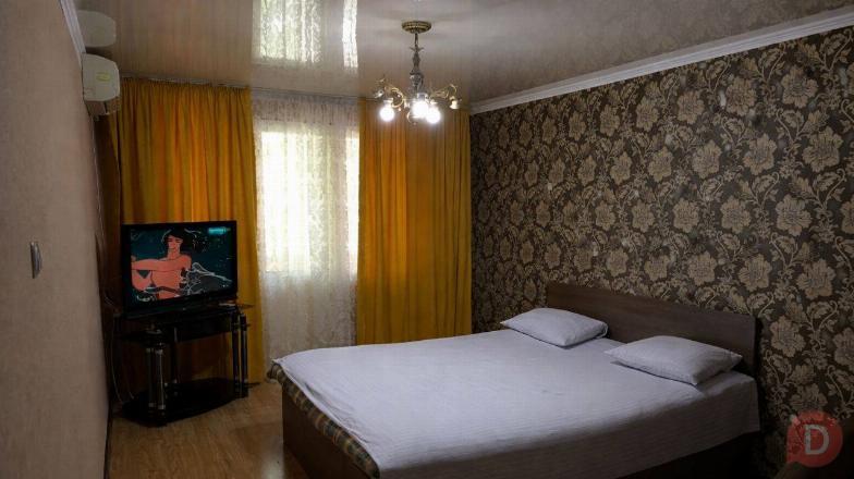 Продаю 1 комнатную квартиру, центр! ул. Боконбаева/Уметалиева Bishkek - изображение 1