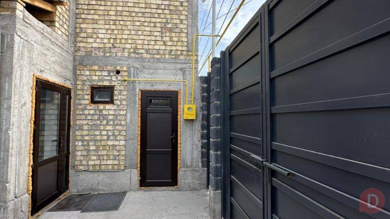 Продаю дом г. Бишкек. Район верхний Токольдош, ул. Октябрьская 180б Bishkek - изображение 1