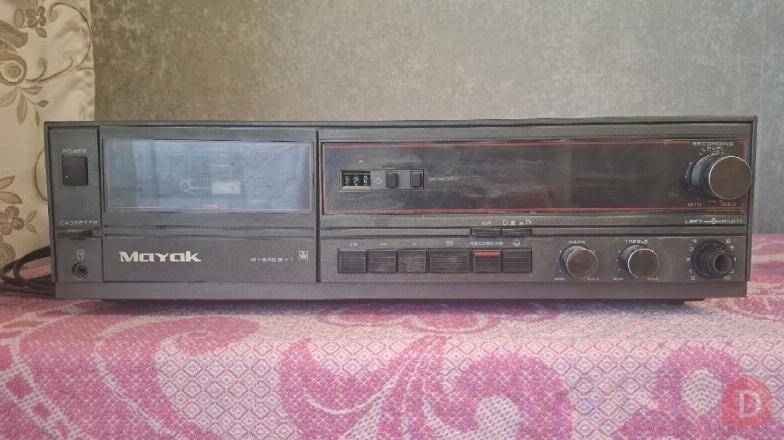 Продам магнитофон маяк M240 s-1 Симферополь - изображение 1