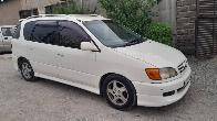 Срочно! Продаю Toyota Ipsum 1998 года
