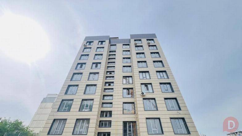 Продаётся 3х комнатная квартира 11мкр жд "Одиннадцатый" Bishkek - изображение 1