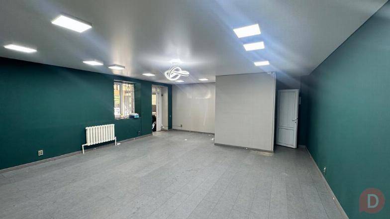 Срочно сдаётся коммерческое помещение в центре (100м2) Шопокова/Токтог Bishkek - изображение 1