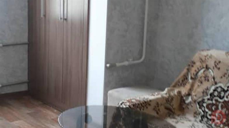 Сдаю 1-комнатную квартиру по улице Шопокова, дом 35, между Московской Bishkek - изображение 1
