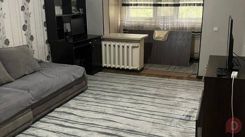 Сдаю 1-комнатную квартиру, 12 микрорайон, бп Bishkek - изображение 1