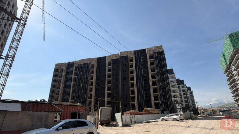 Продаётся 2х комнатная квартира жк Elif Garden от ск Pamir Stroy район Bishkek - изображение 1