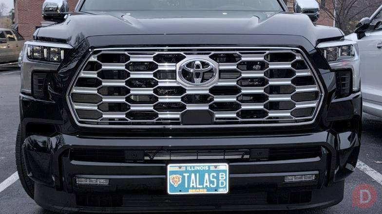 Продаю TOYOTA SEQUOIA Bishkek - изображение 1
