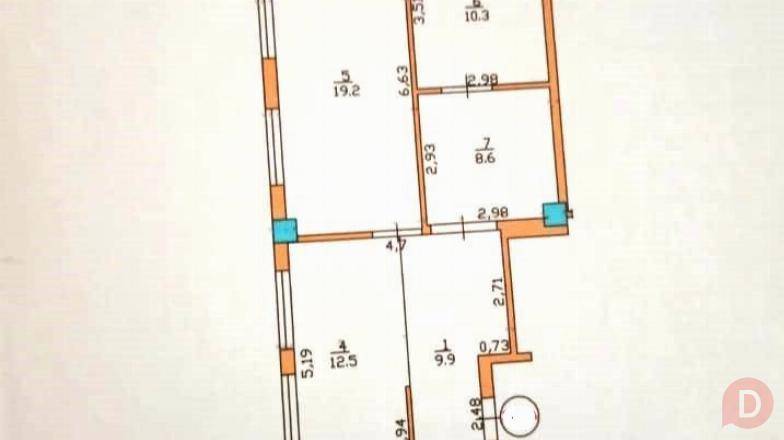 Продаётся 2х комнатная квартира в центре (I-Mall) Киевская/Турусбековa Bishkek - изображение 1