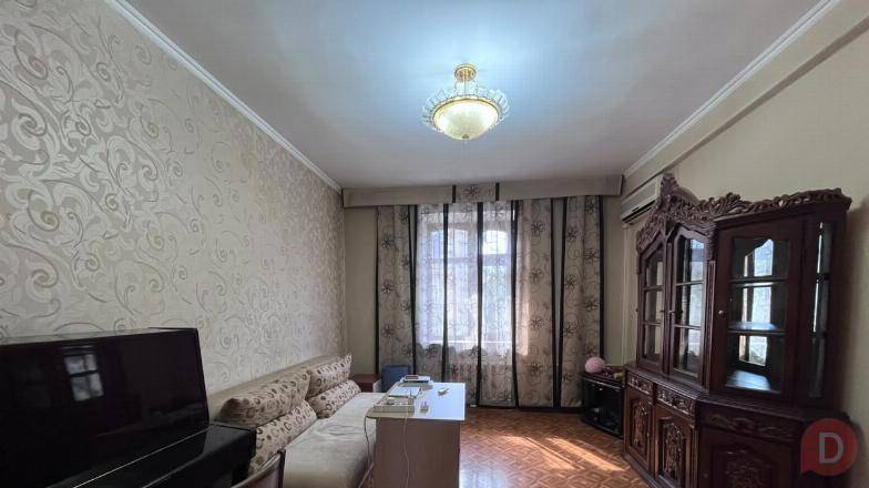Продаю! 3-ком кв 72м2, сталинка - 107 000$  Бишкек - изображение 1