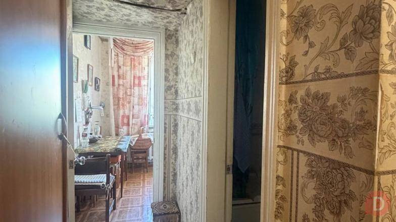 2-комнатная квартира, 55 м², 4/5 эт. Красноярск - изображение 1