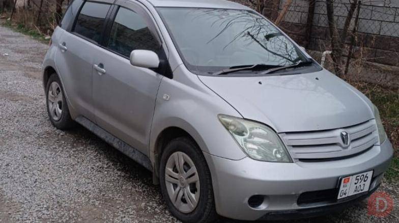 Срочно! Продаю Toyota Ist, 2003 года Bishkek - изображение 1