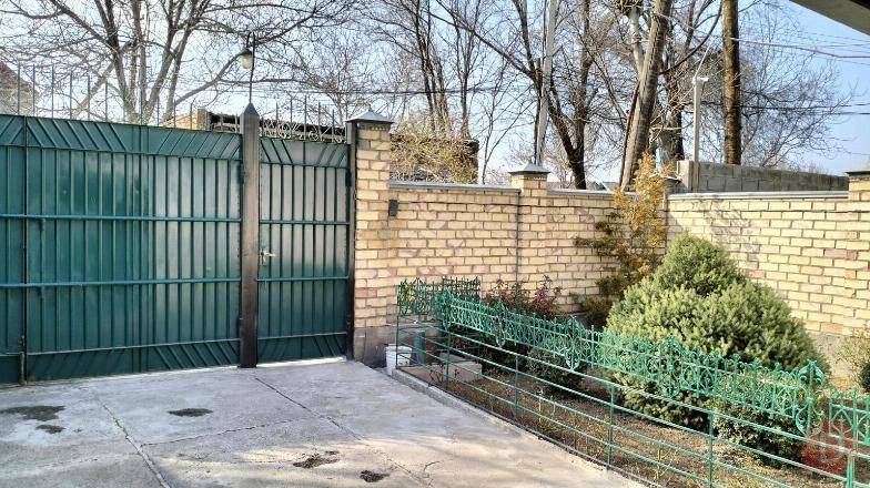 Продаю дом в начале села Лебединовка (Свердловский район г.Бишкек) Bishkek - изображение 1
